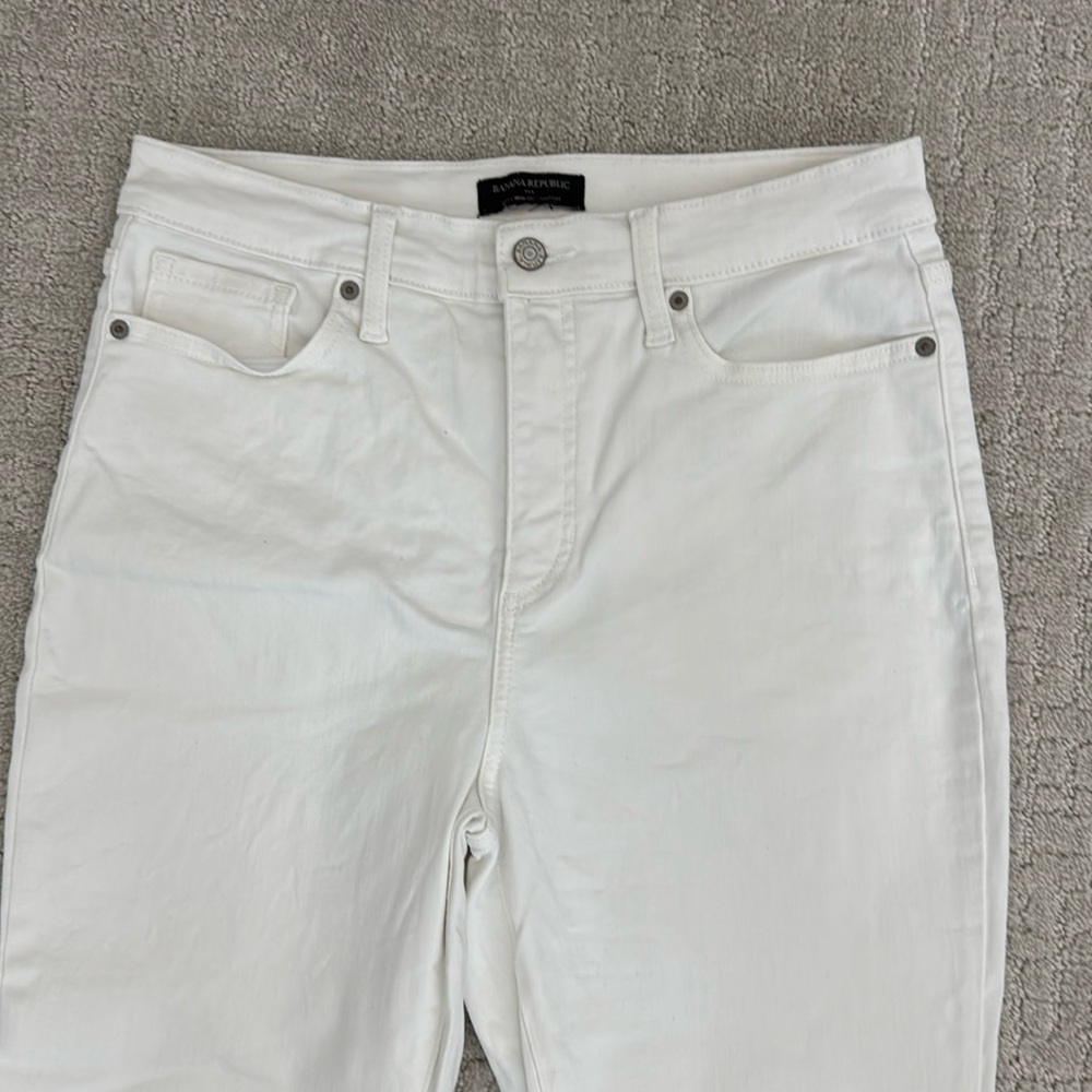 Banana Republic “High rise curvy bootcut” White  High Rise wide leg flare jeans - Picture 4 of 8